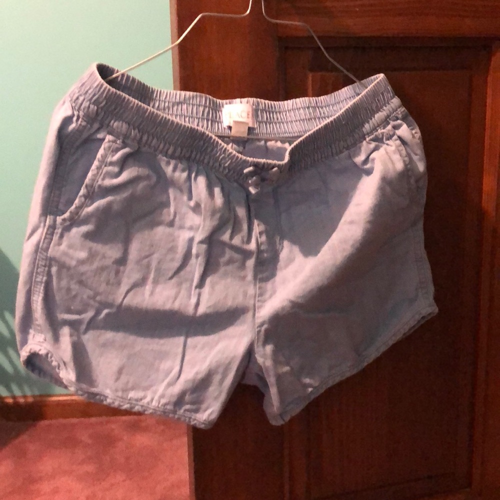 Girls lightweight shorts.